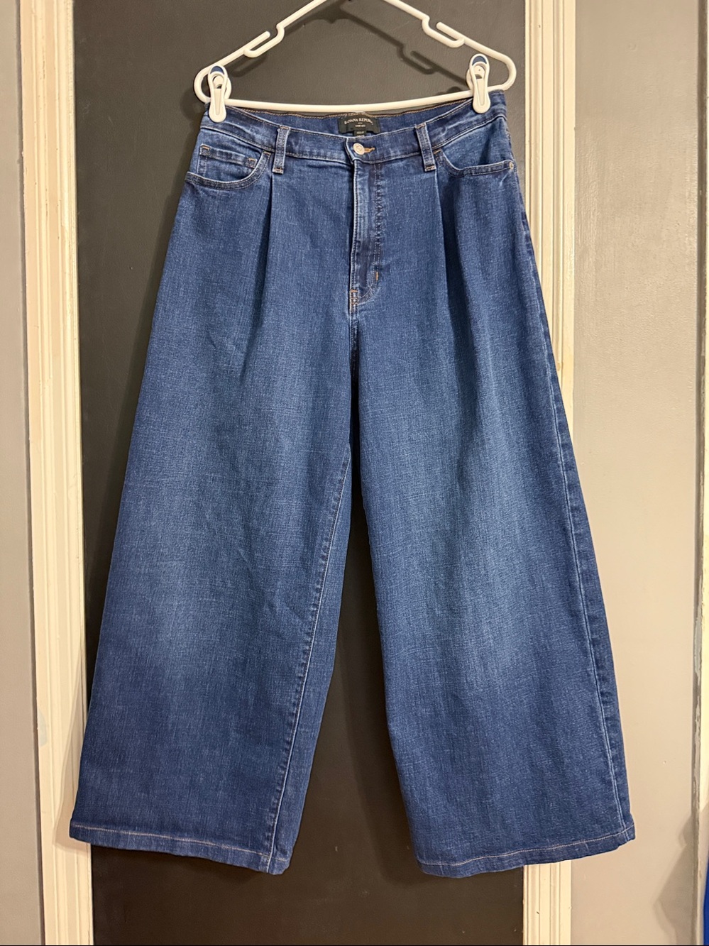 Banana Republic Factory High Rise Pleated Wide Leg Size: 29/8 Inseam: 26.5” - Picture 2 of 8